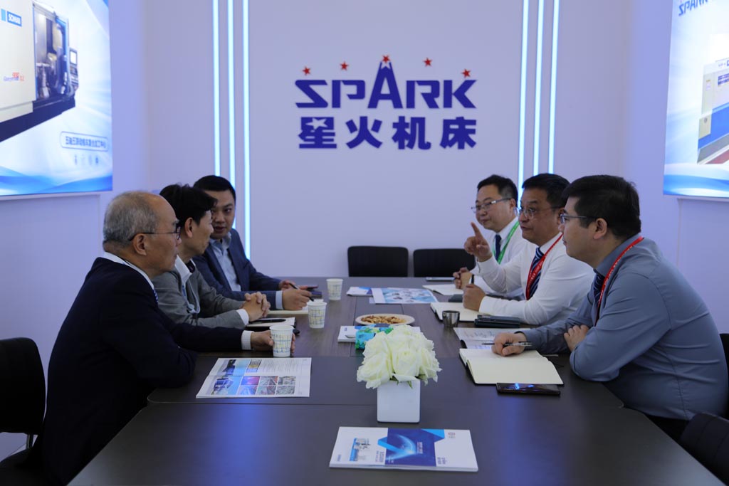 星火機(jī)床蔣保權(quán)會(huì)見(jiàn)日本株式會(huì)社（SKTD）客商